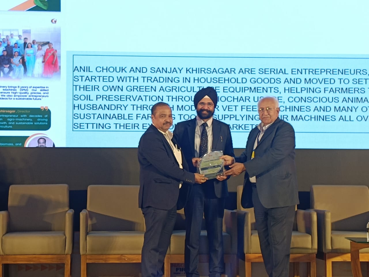 Factory Visit by Industry Leaders